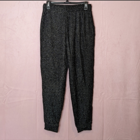 awhile Stitch Fix Dark Gray Black Kaela Waffle Knit Lounge Pants size Small - Picture 6 of 9